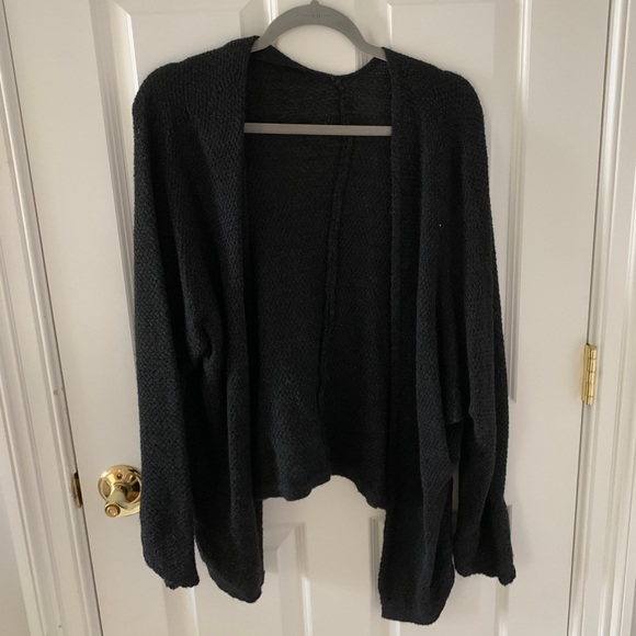 Sweater - Picture 1 of 2